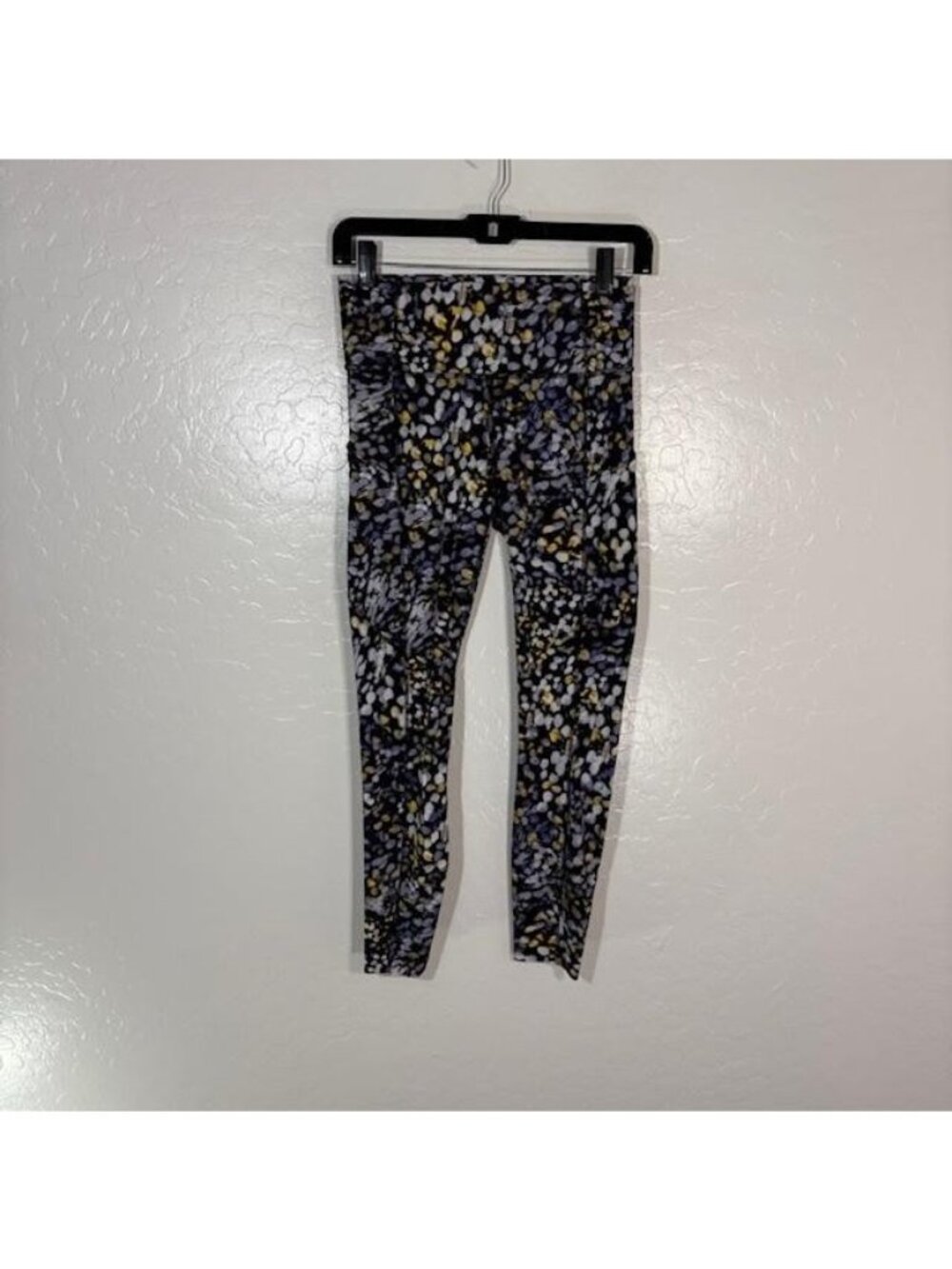 Lululemon Pants Womens 6 Black Multi Print High Rise Crop Yoga Leggings Tight
